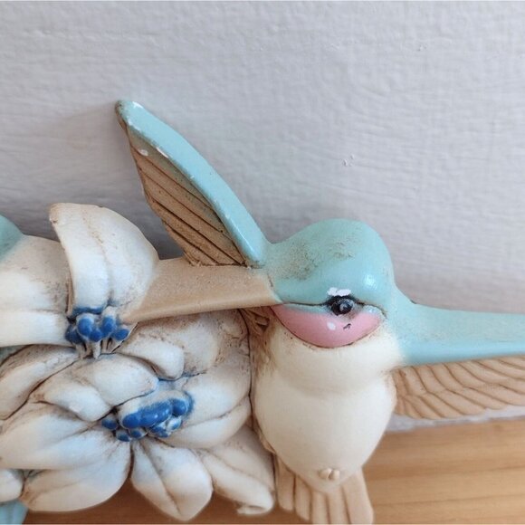 Vtg 90s Burwood Products 3 PC Set Plastic Hummingbird Wall Hanging Plaque Pastel - Picture 5 of 8